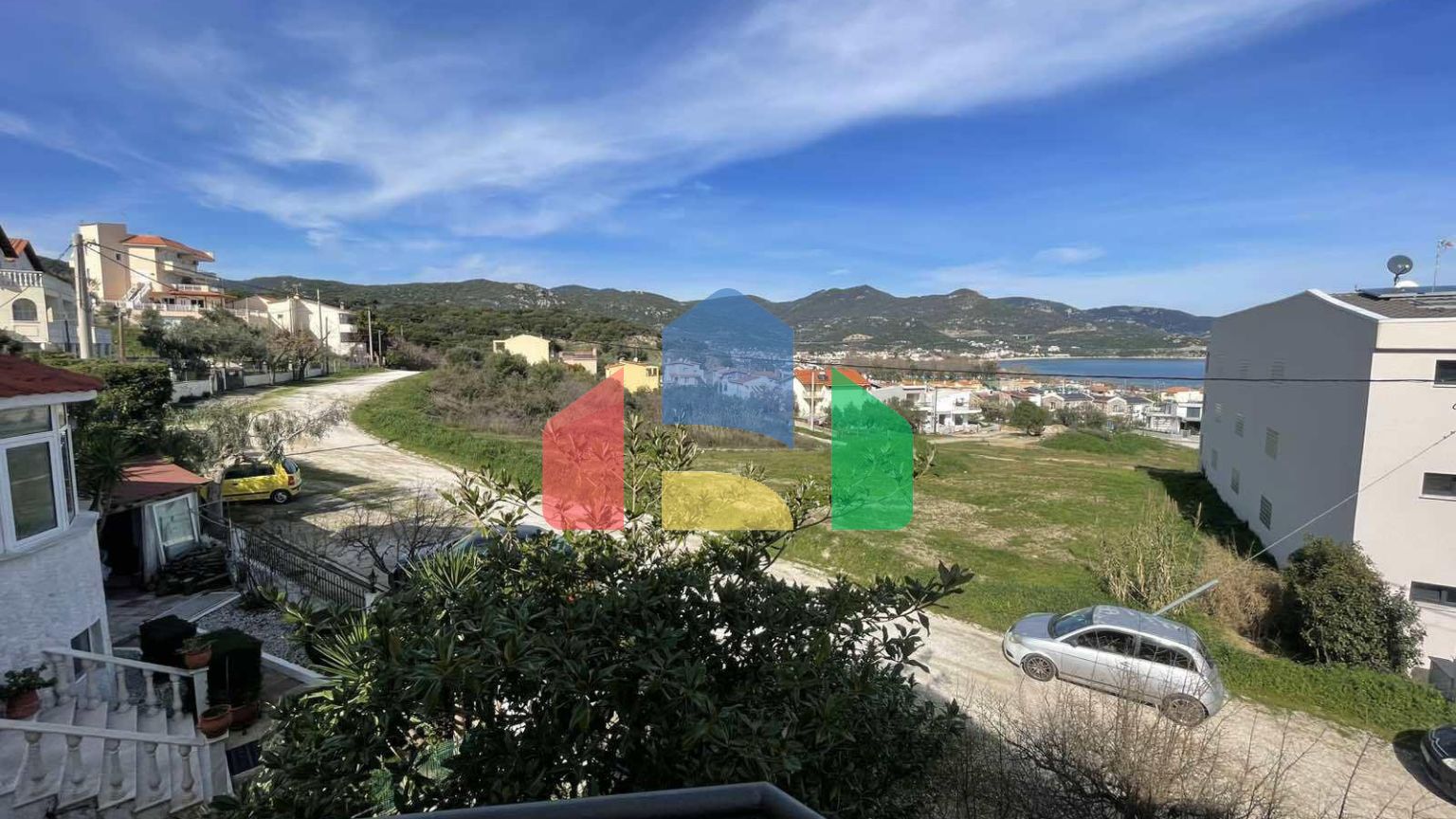 Продаж - Котедж 180 m² в Кавалі