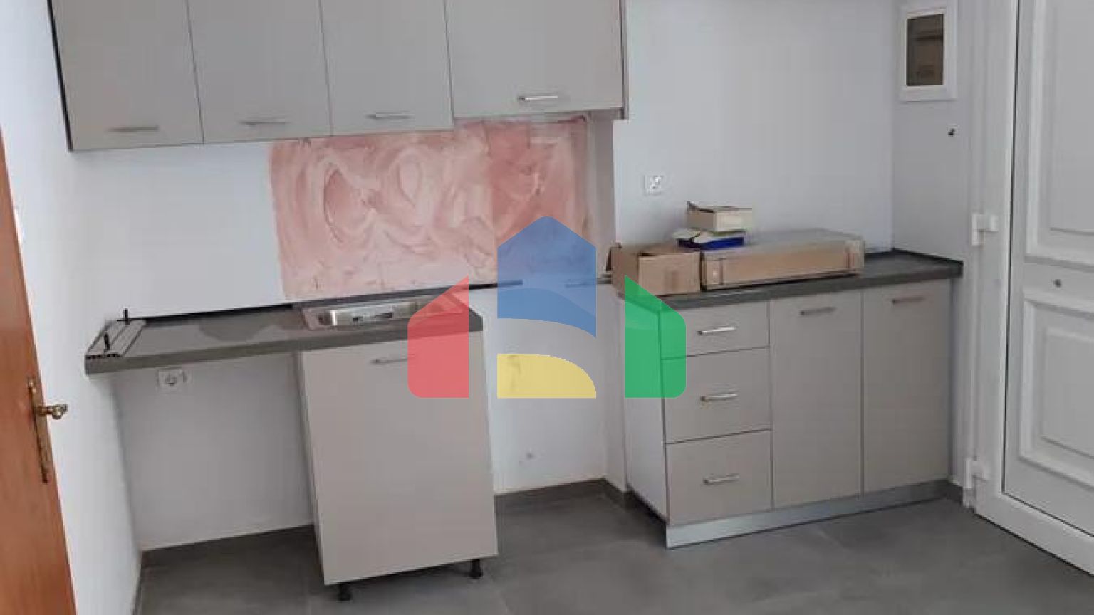 Продаж - Квартира 29 m² в Кавалі