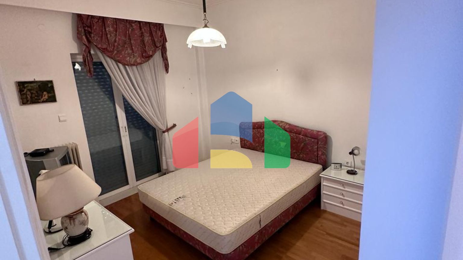 Продажа - Коттедж 290 m² в Лутраки