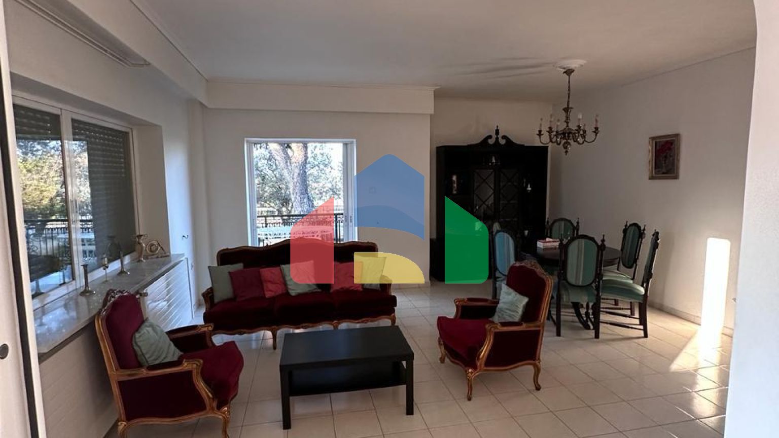 Продажа - Коттедж 290 m² в Лутраки