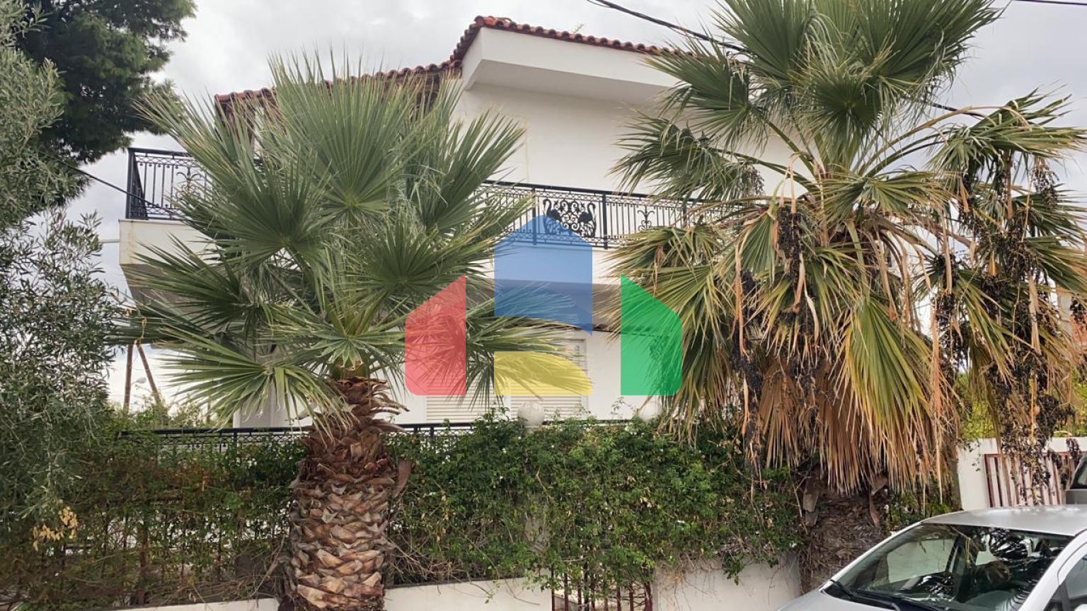 Продажа - Коттедж 290 m² в Лутраки