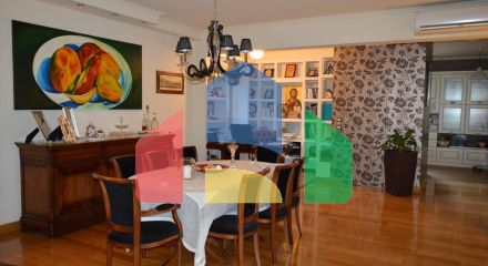 For Sale - Detached house 376 m² in Loutraki