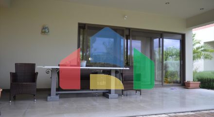 Продажа - Коттедж 376 m² в Лутраки