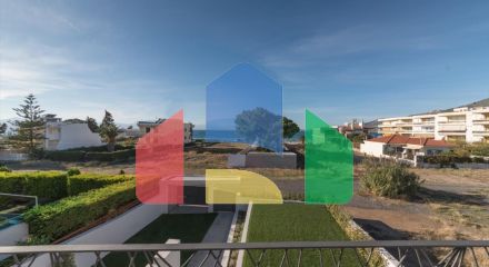 Продажа - Коттедж 216 m² в Лутраки