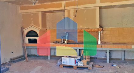 Продаж - Вілла 370 m² в Лутракі