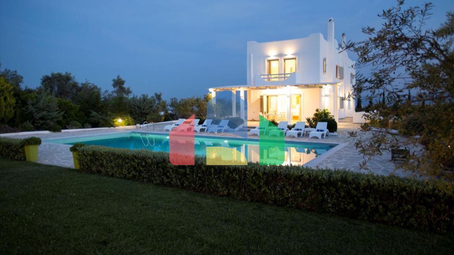 Продажа - Вилла 500 m² в Лутраки