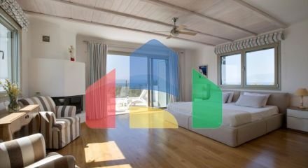 Продажа - Вилла 500 m² в Лутраки