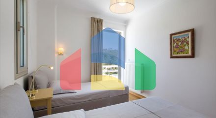 Продажа - Вилла 500 m² в Лутраки