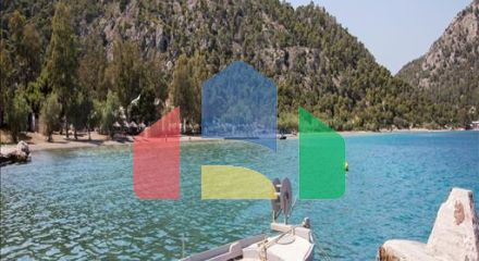 Продажа - Вилла 500 m² в Лутраки