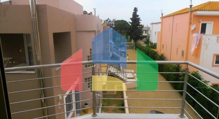 Продаж - Таунхаус 180 m² в Лутракі