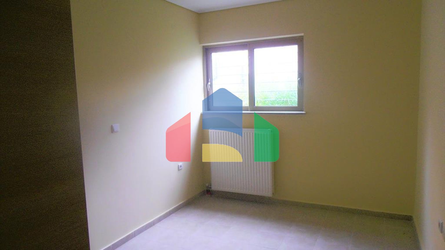 Продаж - Таунхаус 180 m² в Лутракі