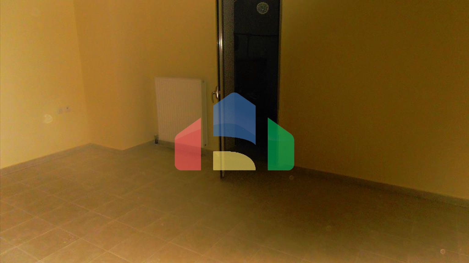 Продаж - Таунхаус 180 m² в Лутракі