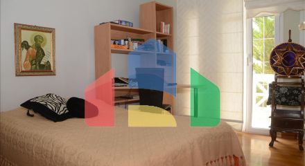 Продаж - Котедж 470 m² в Лутракі