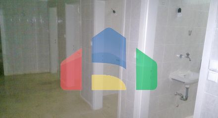 Продаж - Бізнес 1000 m² в Лутракі