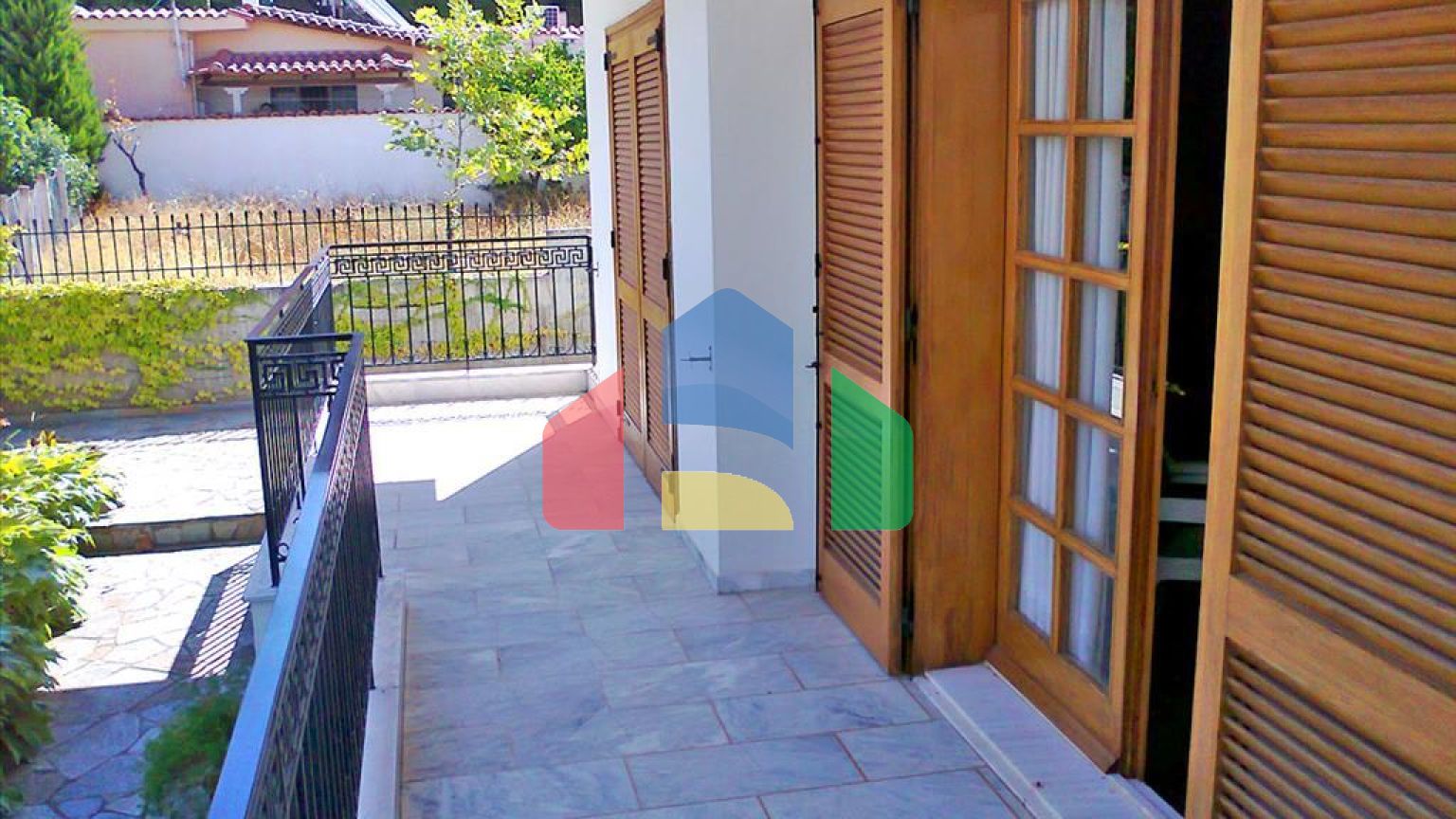 Продажа - Коттедж 160 m² в Лутраки