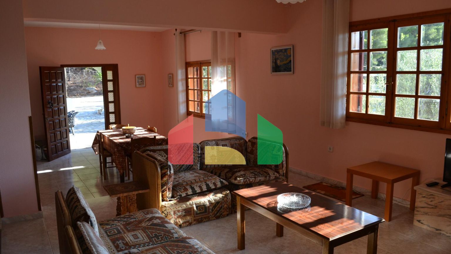 Продаж - Вілла 320 m² в Лутракі