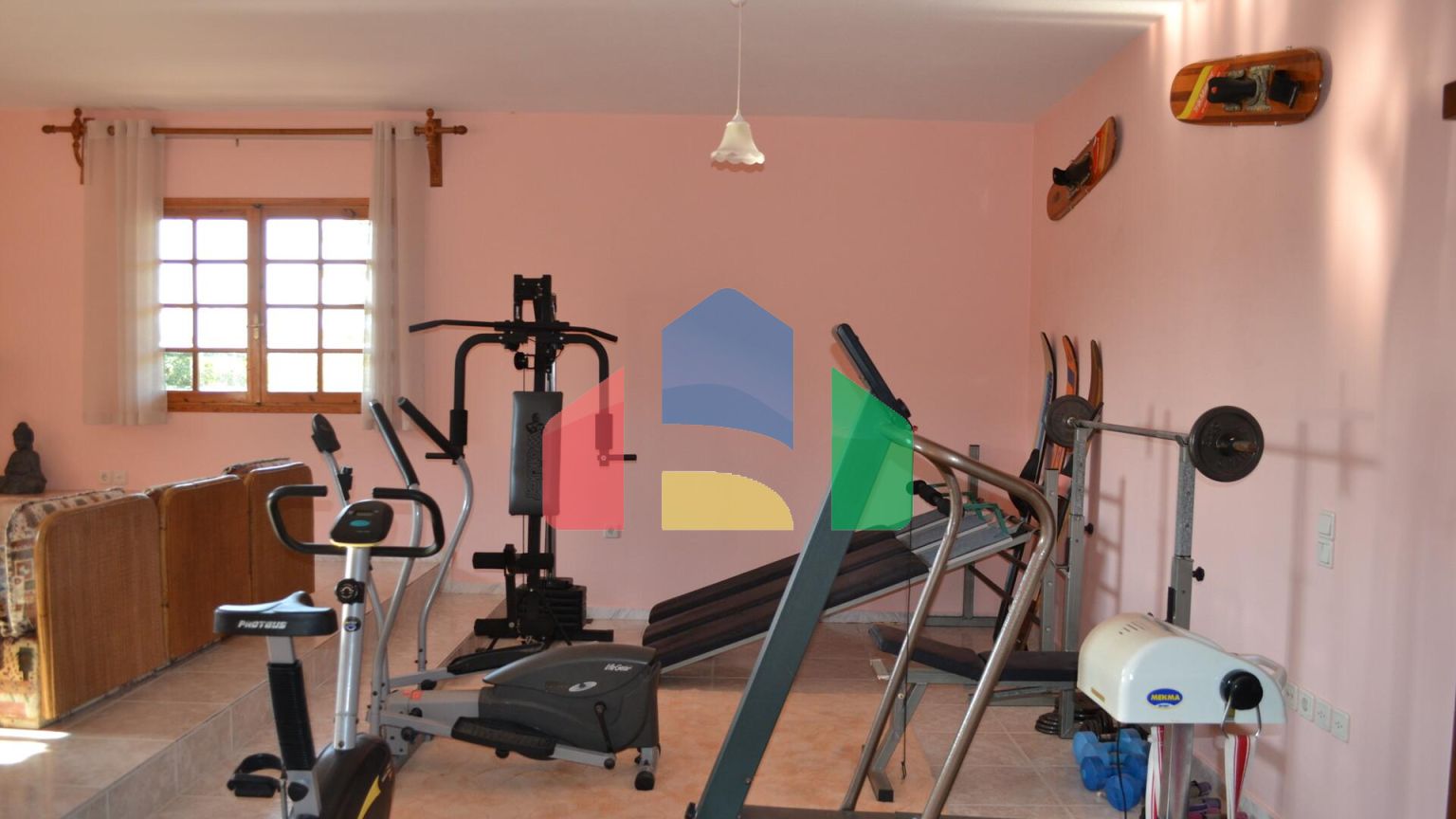 Продаж - Вілла 320 m² в Лутракі