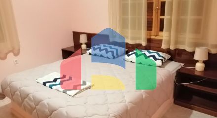 Продаж - Вілла 320 m² в Лутракі