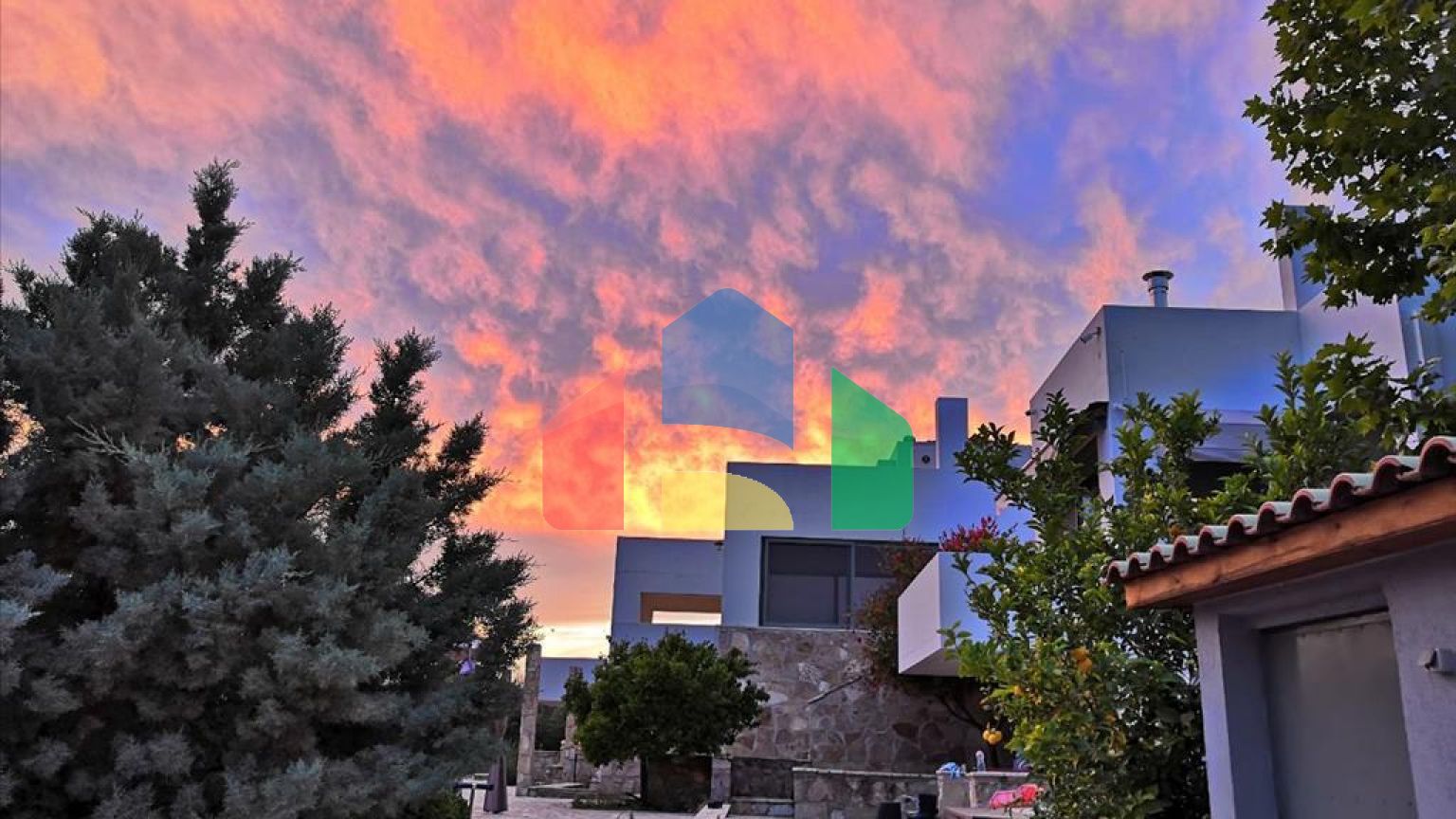 Продаж - Вілла 500 m² в Лутракі