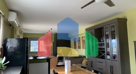 Продаж - Котедж 340 m² в Лутракі