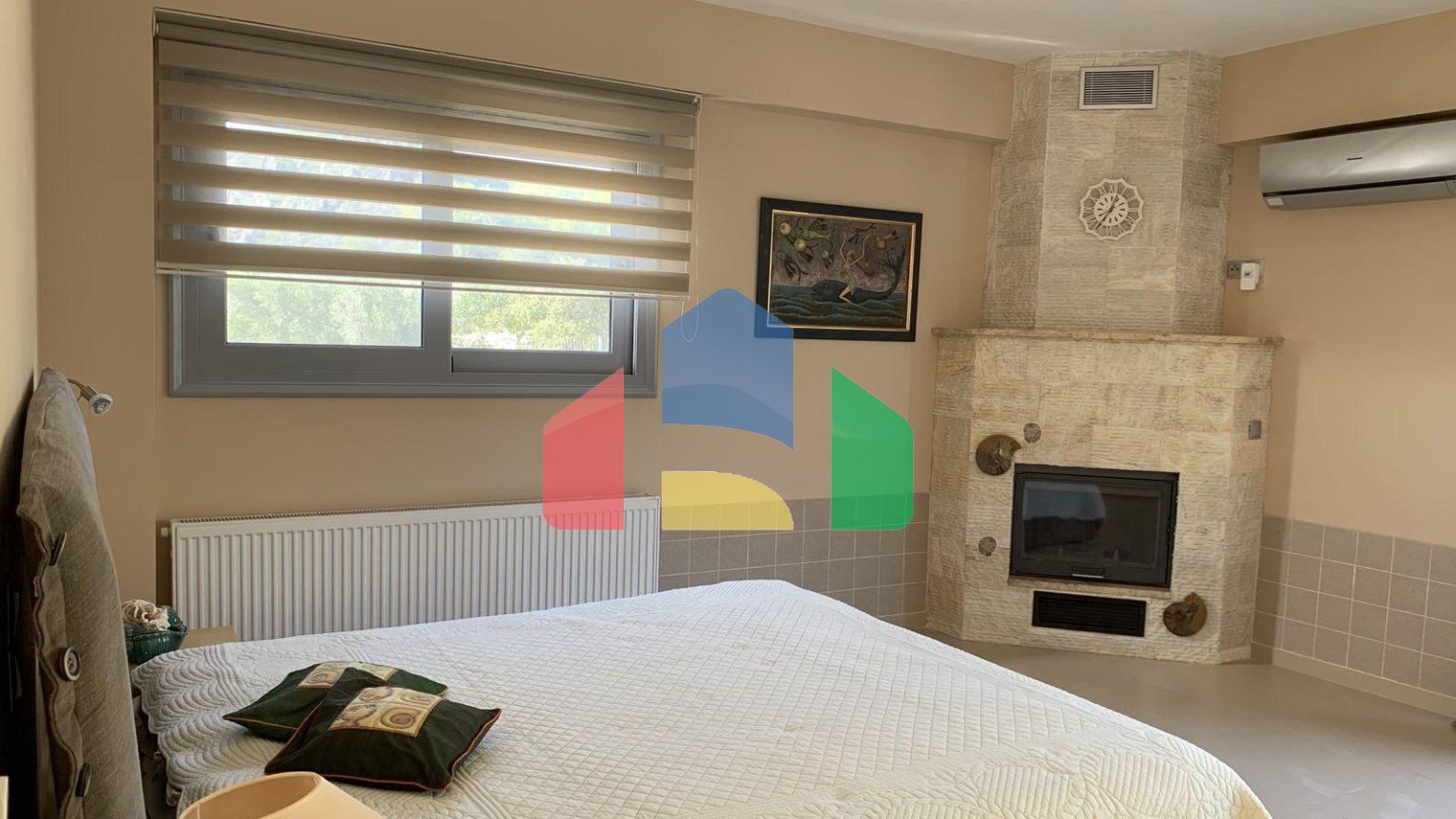 Продаж - Котедж 340 m² в Лутракі