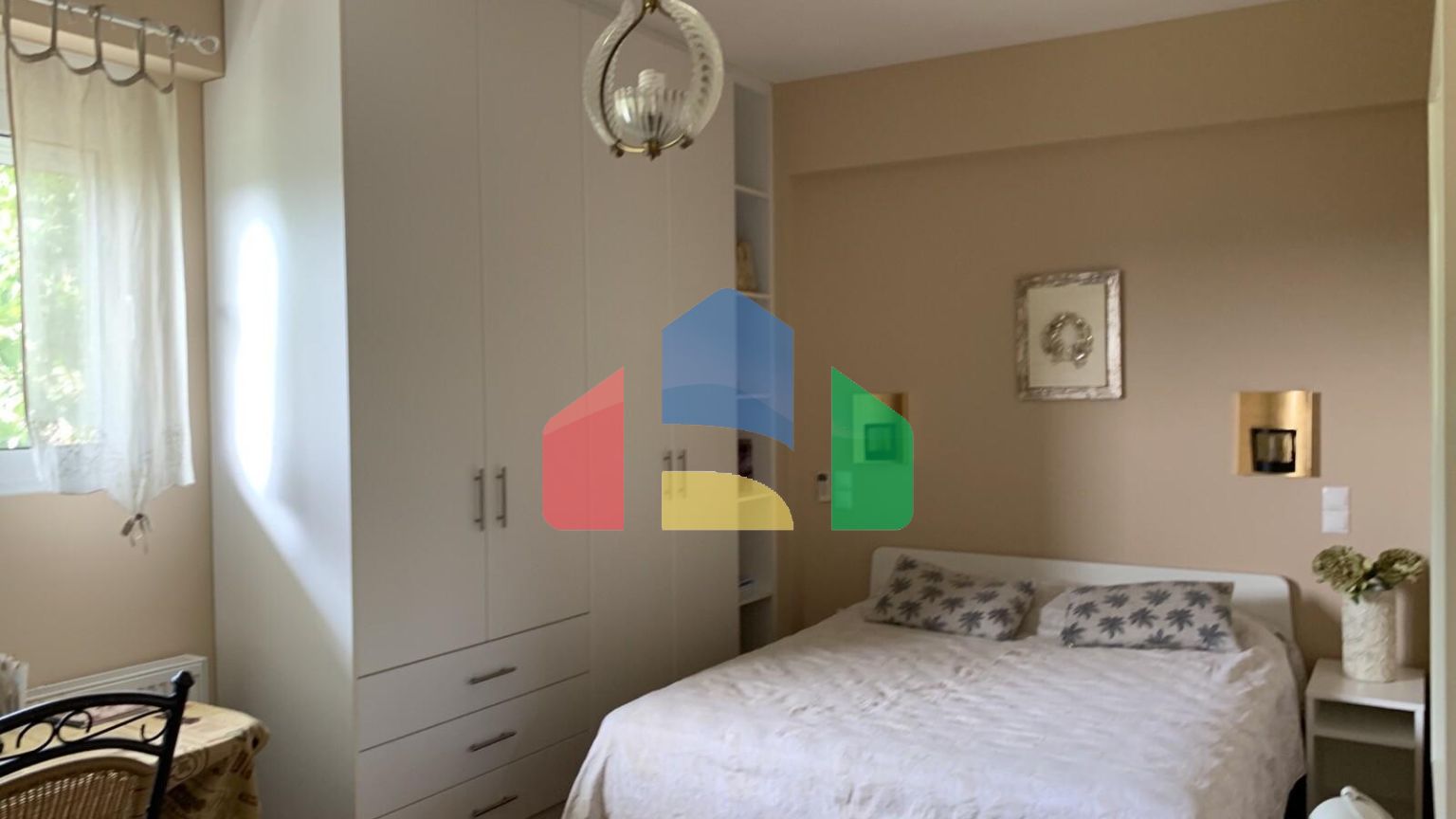 Продаж - Котедж 340 m² в Лутракі