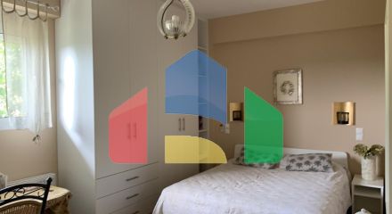 Продаж - Котедж 340 m² в Лутракі