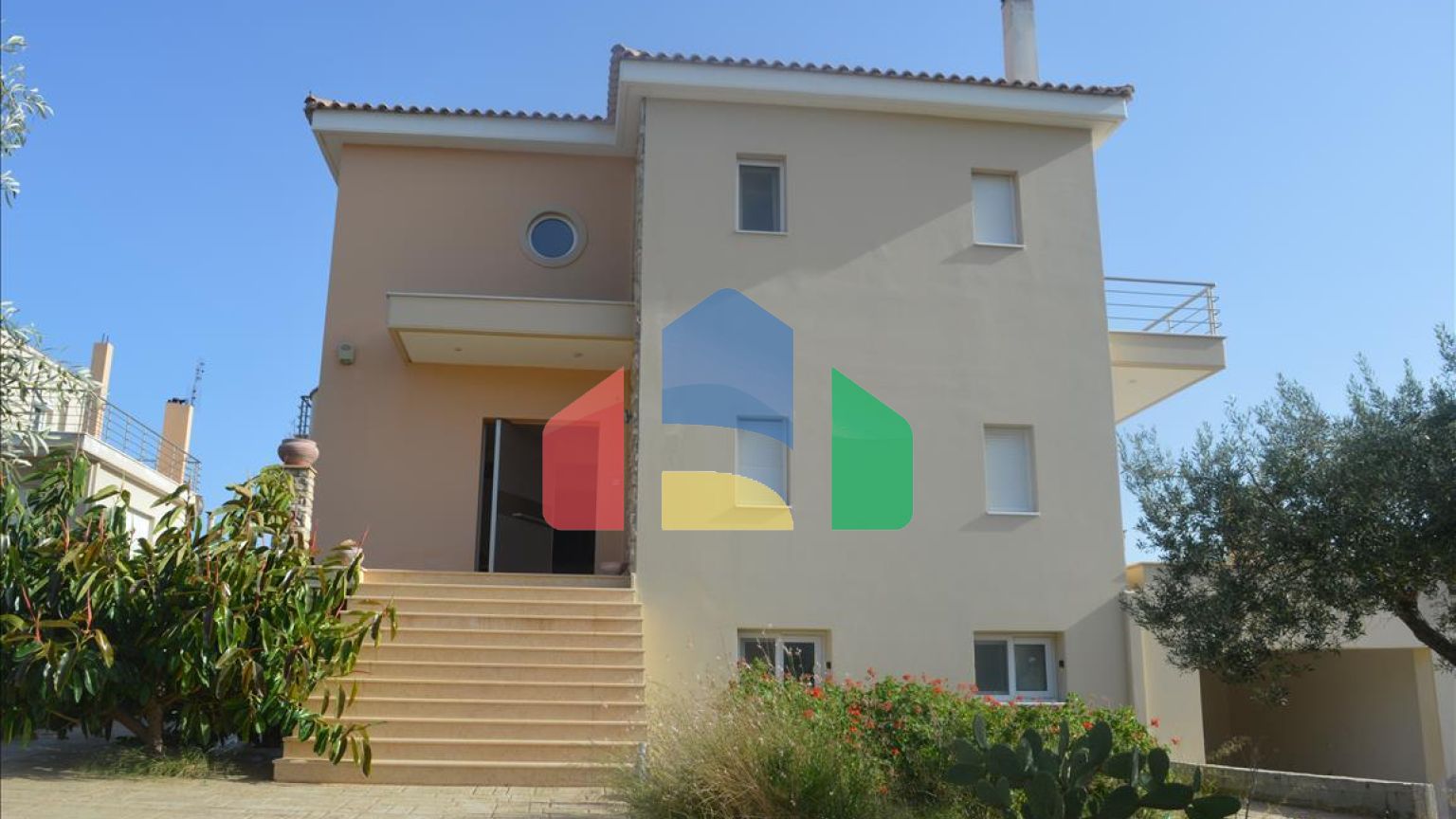 Продаж - Таунхаус 330 m² в Лутракі