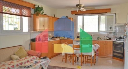 Продажа - Бизнес 486 m² в Лутраки Продажа - Бизнес 486 m² в Лутраки