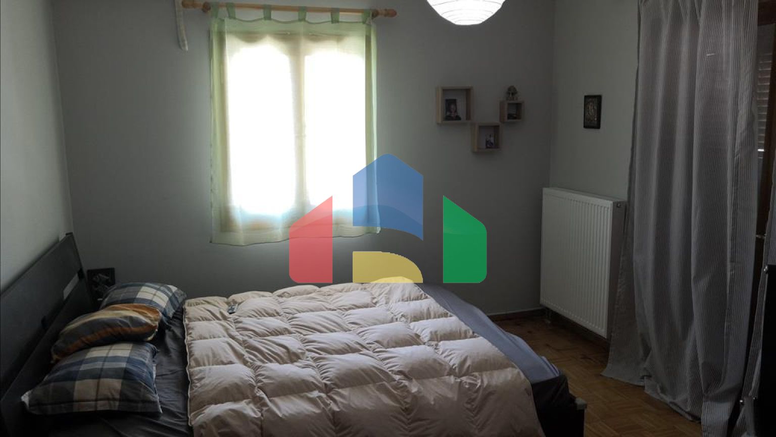 Продаж - Котедж 376 m² в Лутракі