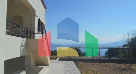 For Sale - Detached house 270 m² in Loutraki