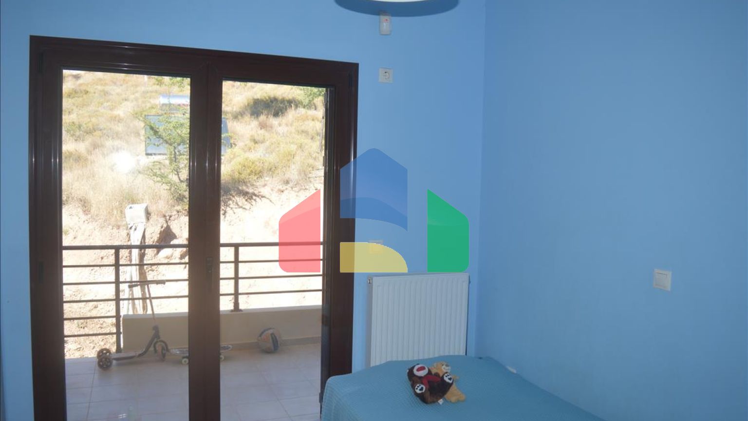 Продаж - Котедж 270 m² в Лутракі