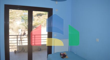 Продаж - Котедж 270 m² в Лутракі