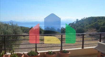 Продаж - Котедж 270 m² в Лутракі