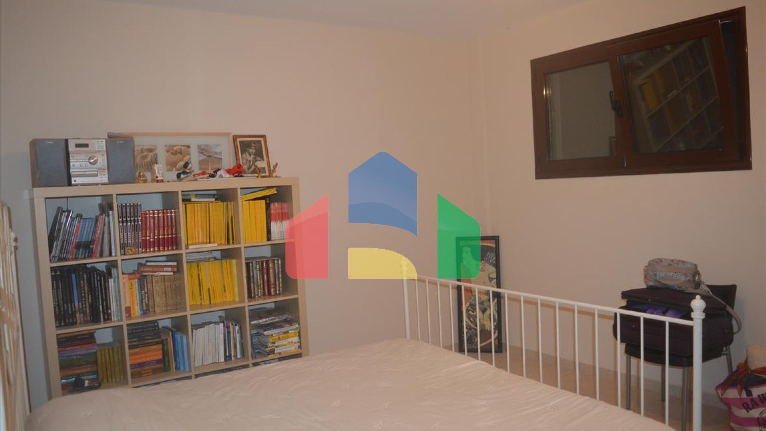 Продаж - Котедж 270 m² в Лутракі