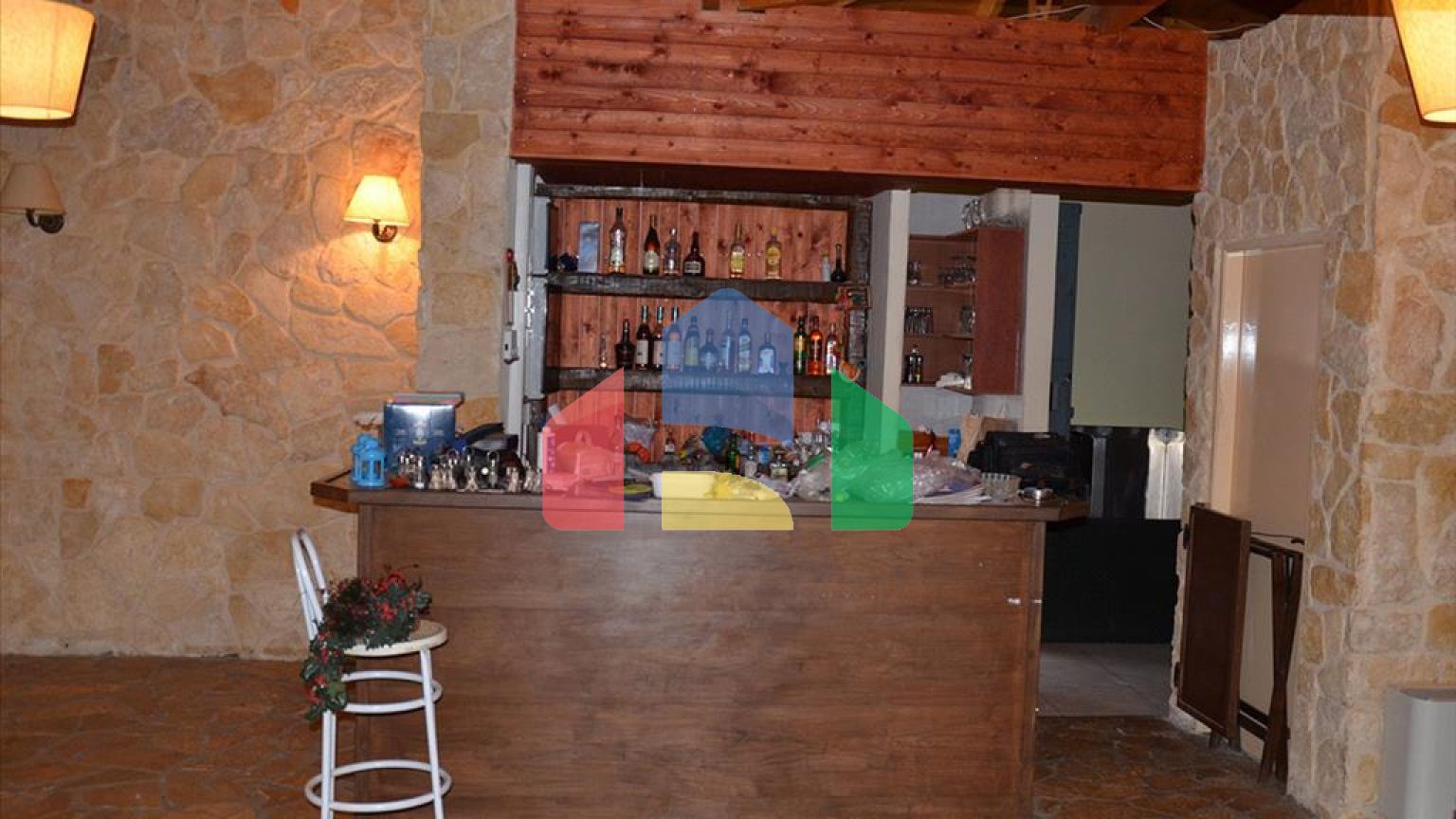 Продажа - Вилла 378 m² в Лутраки