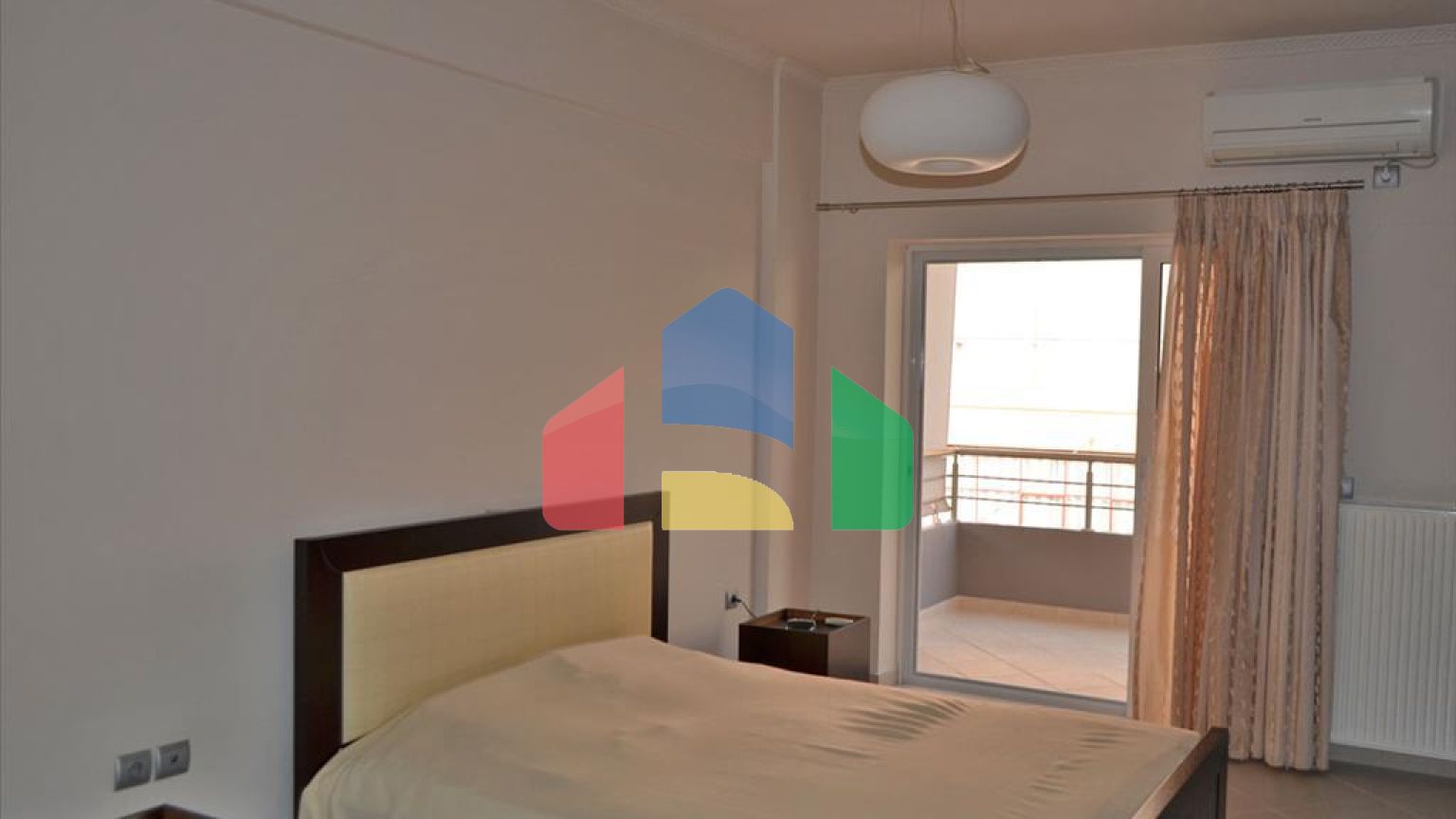 Продаж - Таунхаус 207 m² в Лутракі