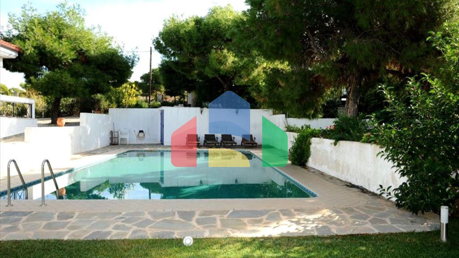 Продаж - Вілла 380 m² в Лутракі