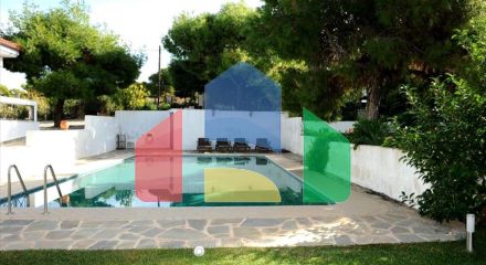 Продаж - Вілла 380 m² в Лутракі