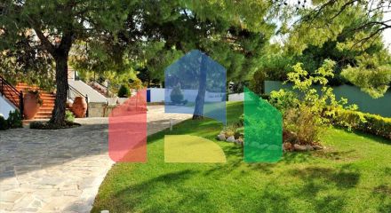 Продаж - Вілла 380 m² в Лутракі