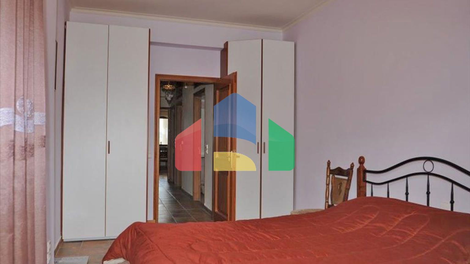 Продаж - Вілла 380 m² в Лутракі