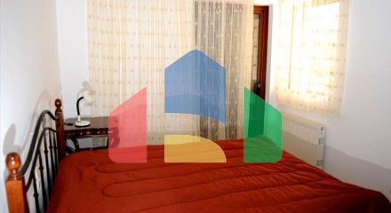 Продаж - Вілла 380 m² в Лутракі