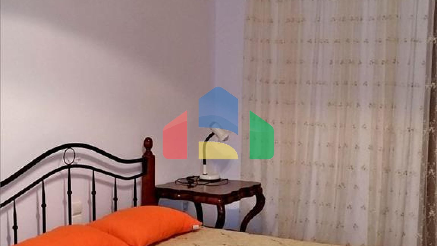 Продаж - Вілла 380 m² в Лутракі