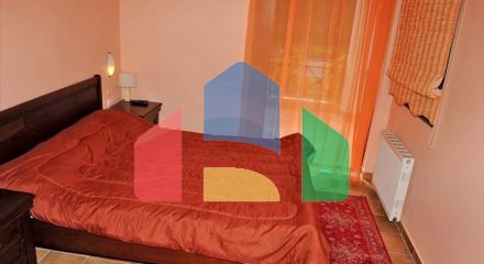 Продаж - Вілла 380 m² в Лутракі