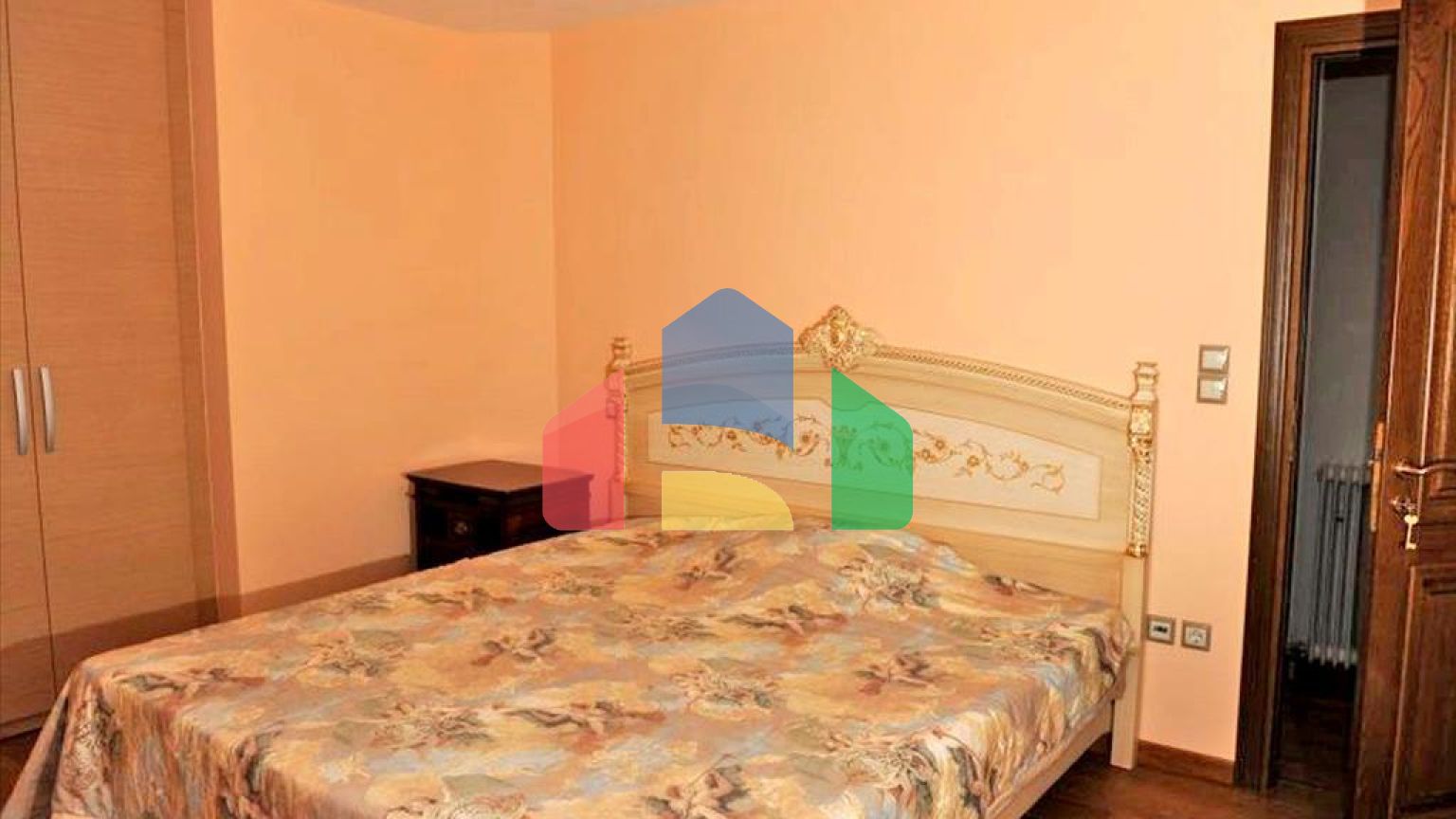 Продаж - Вілла 380 m² в Лутракі