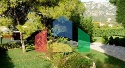 Продаж - Вілла 380 m² в Лутракі