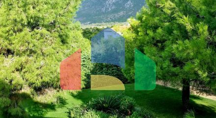 Продаж - Вілла 380 m² в Лутракі