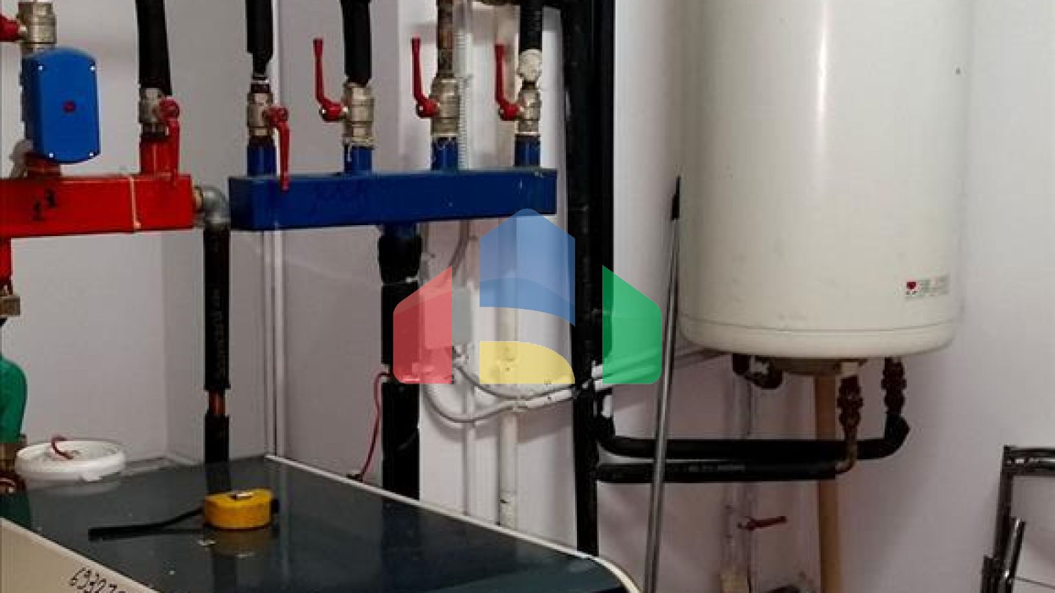 Продаж - Вілла 380 m² в Лутракі