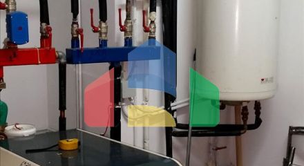 Продаж - Вілла 380 m² в Лутракі