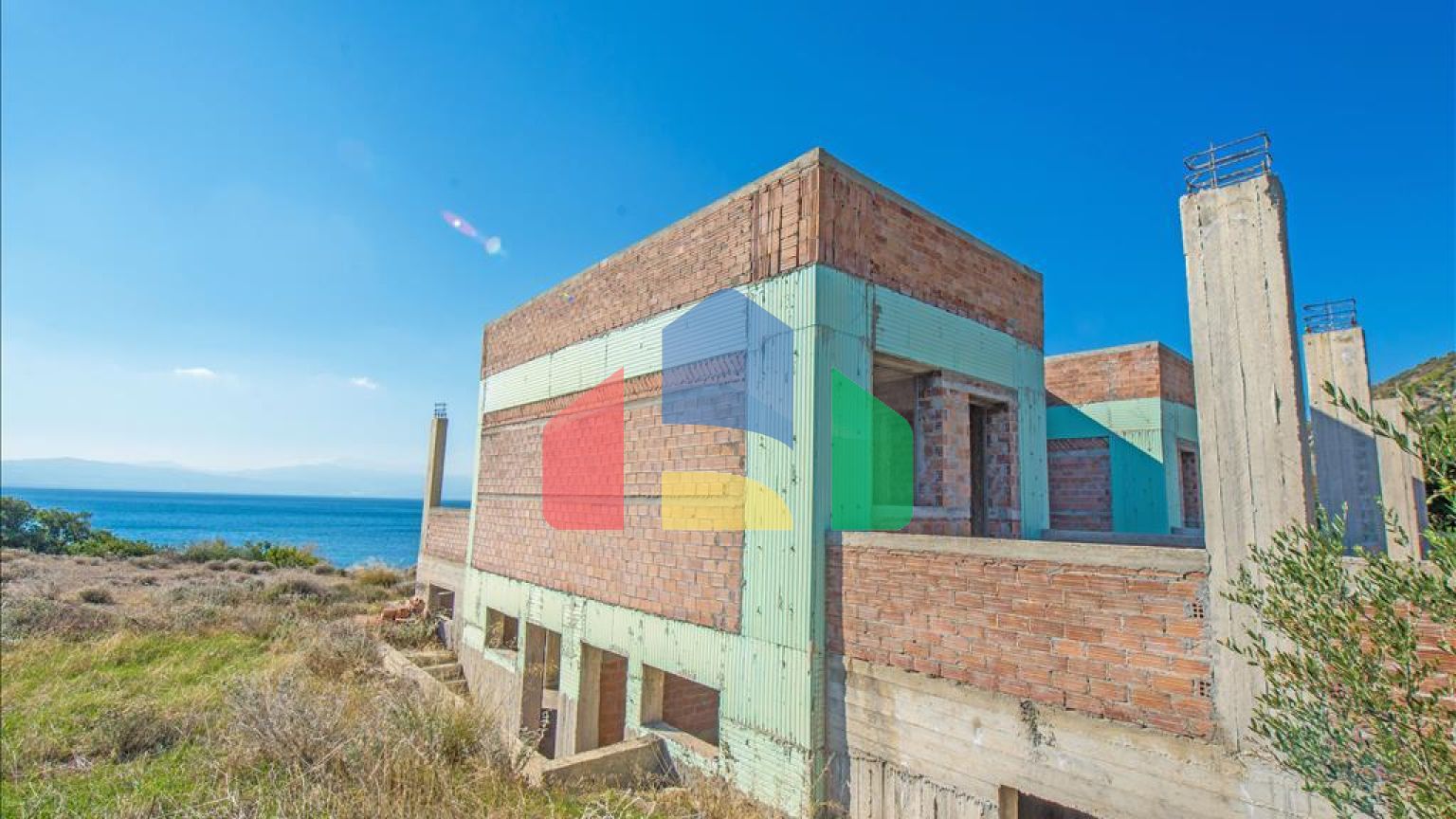 Продажа - Коттедж 160 m² в Лутраки